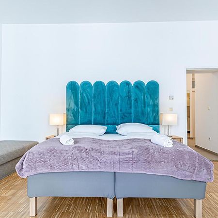 Superior 2BR Apartment - perfect for Longstays Wien Eksteriør billede