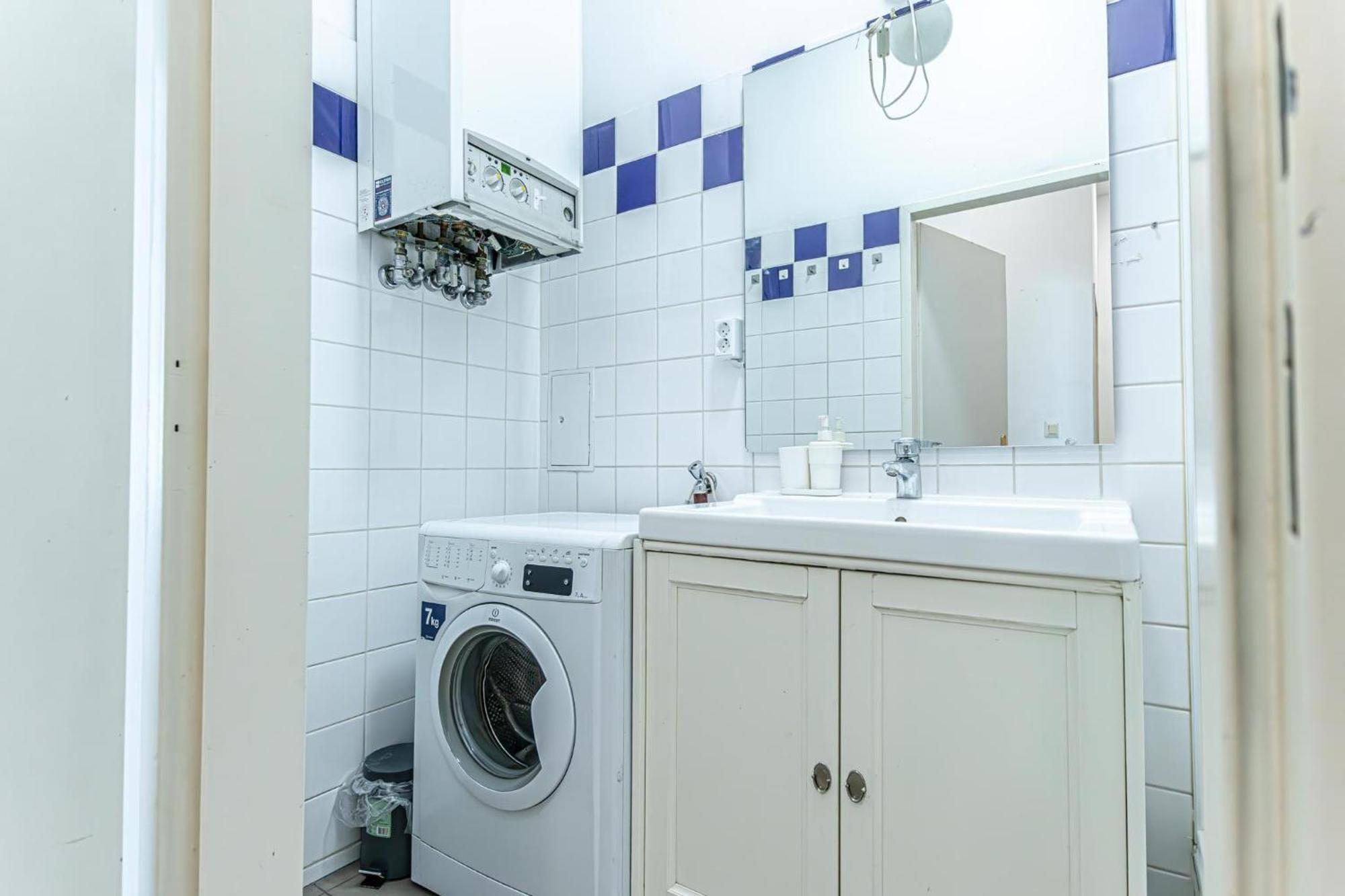 Superior 2BR Apartment - perfect for Longstays Wien Eksteriør billede
